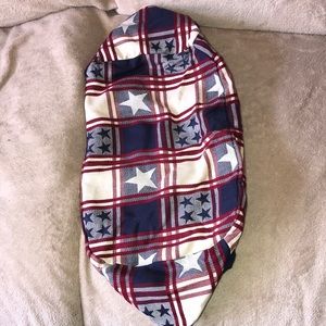 The Pampered Chef red white and blue patriotic cloth with buttons